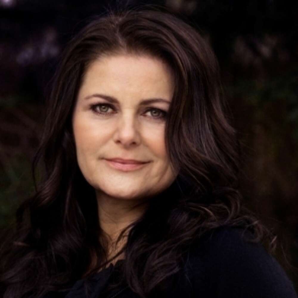 Portrait of Sara Blædel