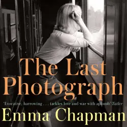 Cover - Emma Chapman - The Last Photograph